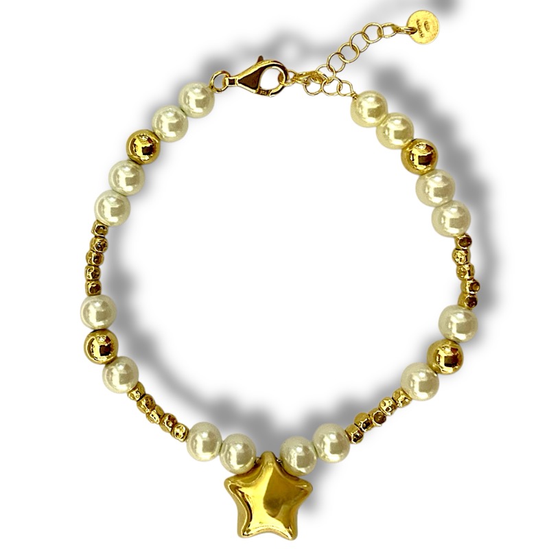 IMG_3436 Bracciale collezione Akira, con perle large e centrale a stella - immagine 1